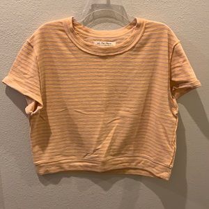 We The Free cropped T shirt like new size XL